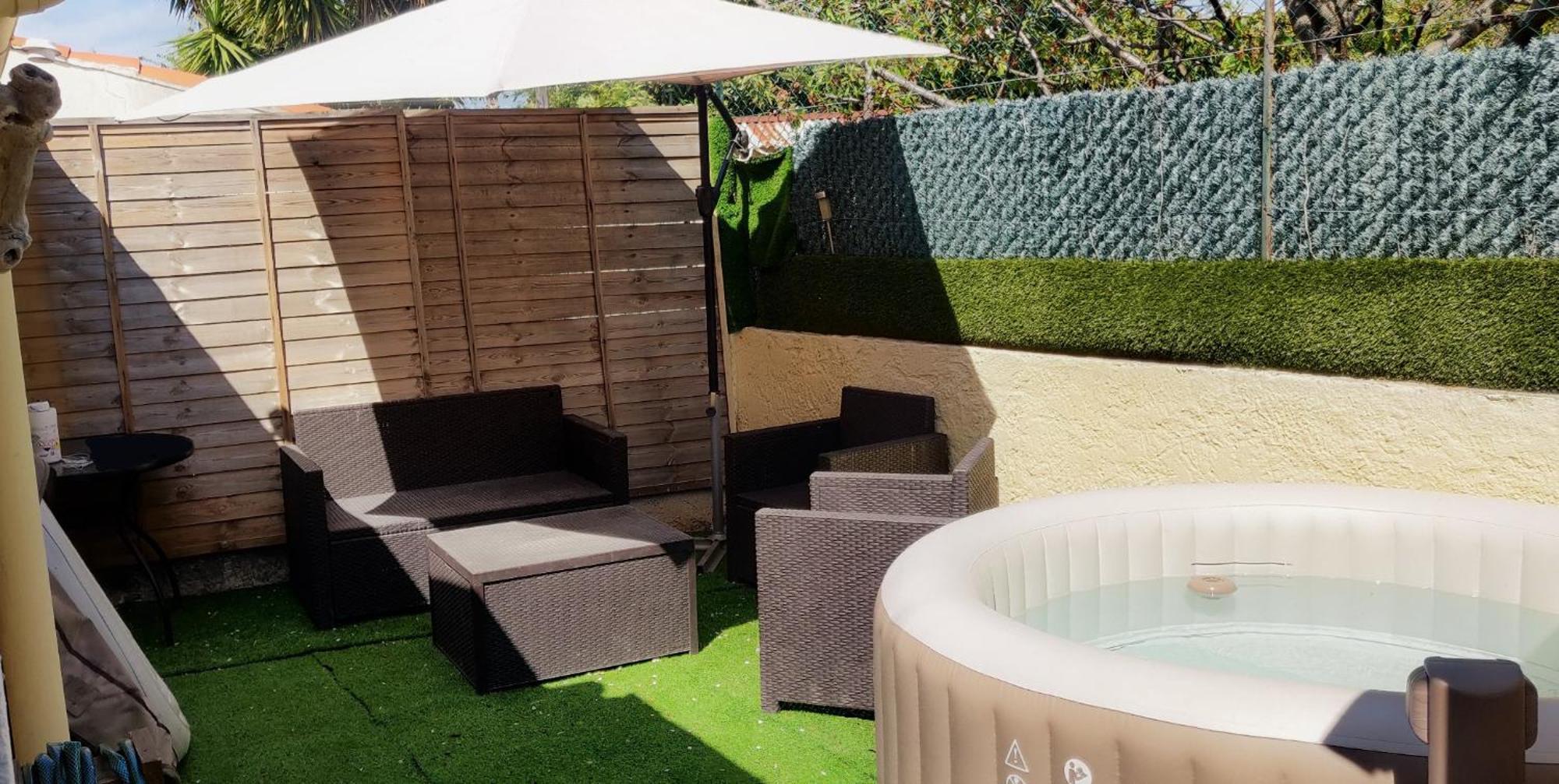 Maison T2 Proche Mer Jardin Spa Jacuzzi Et Parking Six-Fours-les-Plages Exterior photo